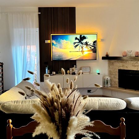 Kesya Seaview Apartment - Attico - 50Mt Dal Mare Anzio Eksteriør bilde