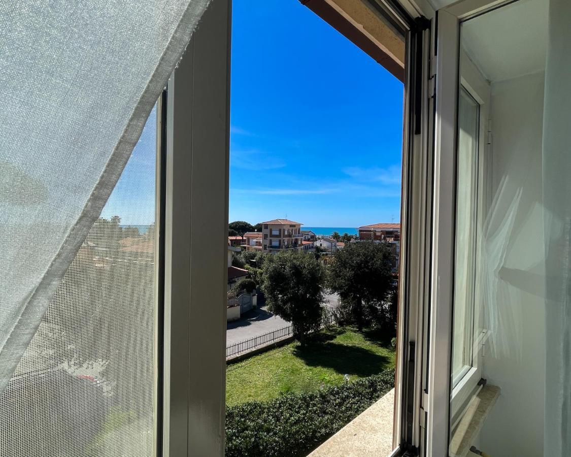 Kesya Seaview Apartment - Attico - 50Mt Dal Mare Anzio Eksteriør bilde